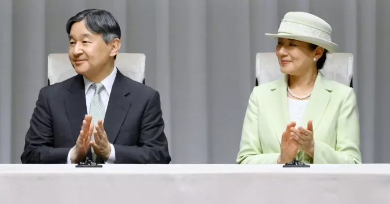 Японский император Нарухито и императрица Масако