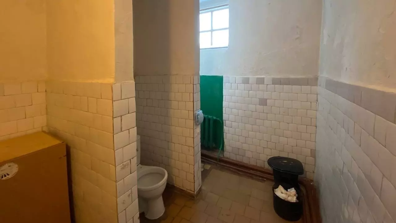 Состояние школьных туалетов в карельском поселке