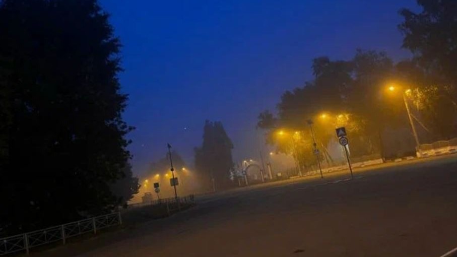 «Совсем нечем дышать»: город в Тульской области заволокло удушливым смогом